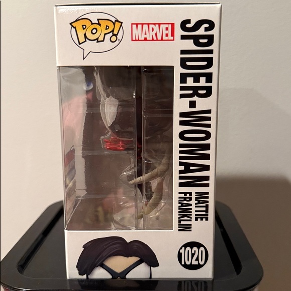 Funko Pop #1020 - Marvel Spider-Woman - Picture 2 of 4